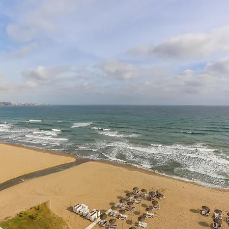 Апартаменты New In Stella Maris With Stunning Sea Views Фуэнхирола