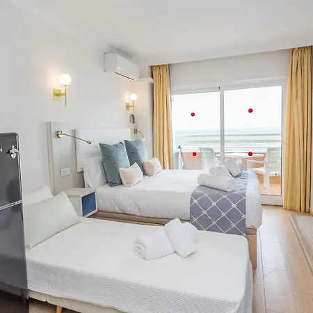 New In Stella Maris With Stunning Sea Views *